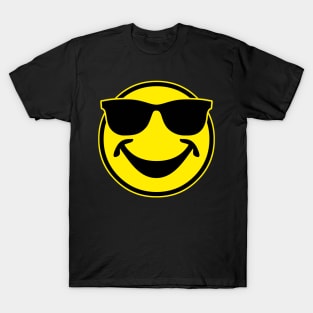 COOL yellow SMILEY BRO with sunglasses T-Shirt